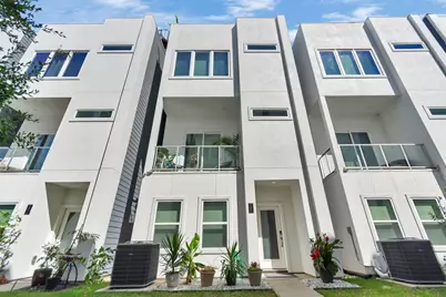 2107 Engelmohr, Houston, TX 77054 - Photo 1