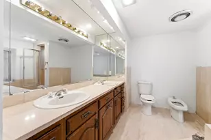 5443 Queensloch Dr, Houston, TX 77096 - Photo 24
