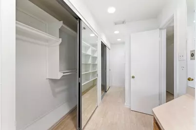 5443 Queensloch Drive, Houston, TX 77096 - Photo 20