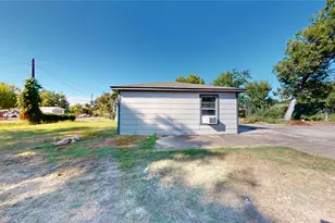 8402 Berwyn Dr, Houston, TX 77037 - Photo 24