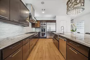 1913 Du Barry Ln, Houston, TX 77018 - Photo 22