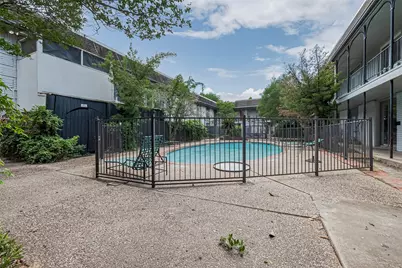 3300 Yorktown Street #16, Houston, TX 77056 - Photo 26