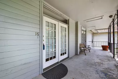 3300 Yorktown Street #16, Houston, TX 77056 - Photo 4