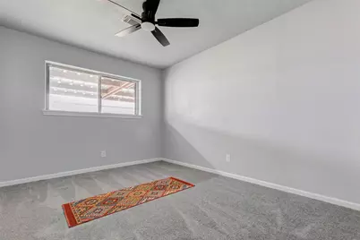 218 S Nugent Street, La Porte, TX 77571 - Photo 18