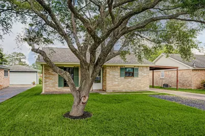 218 S Nugent Street, La Porte, TX 77571 - Photo 4