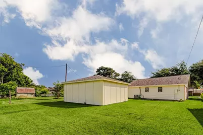 218 S Nugent Street, La Porte, TX 77571 - Photo 34