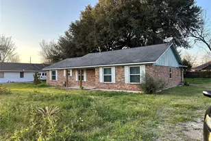 3110 Druid St, Houston, TX 77091 - Photo 1