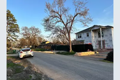 3110 Druid St, Houston, TX 77091 - Photo 8