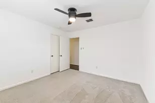 6915 Chancellor Dr, Spring, TX 77379 - Photo 30