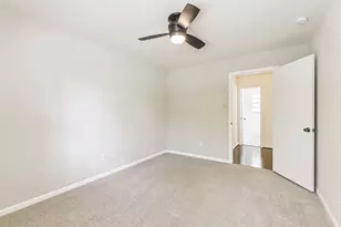 6915 Chancellor Dr, Spring, TX 77379 - Photo 26