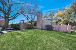 1336 Chardonnay Dr, Houston, TX 77077 - Photo 2