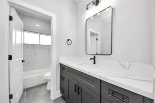 6816 Del Rio St, Houston, TX 77021 - Photo 32
