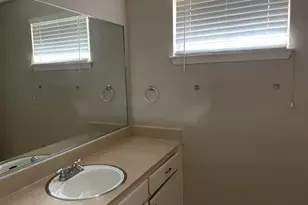 10734 Braewick Dr, Houston, TX 77096 - Photo 12