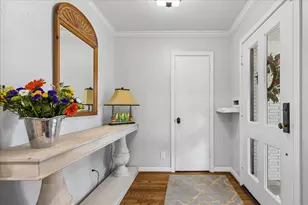 5638 Piping Rock Ln, Houston, TX 77056 - Photo 4
