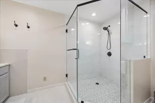 5638 Piping Rock Ln, Houston, TX 77056 - Photo 22