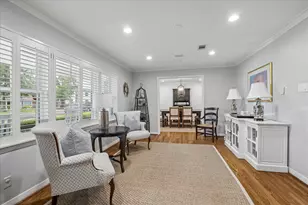 5638 Piping Rock Ln, Houston, TX 77056 - Photo 6