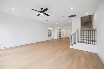 1407 A Malone Street, Houston, TX 77007 - Photo 6