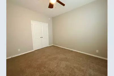 8707 E Crescent Lake Circle, Baytown, TX 77521 - Photo 26