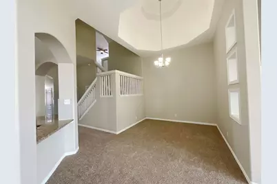 8707 E Crescent Lake Circle, Baytown, TX 77521 - Photo 6