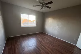 4419 Crossvine Ave, Baytown, TX 77521 - Photo 8