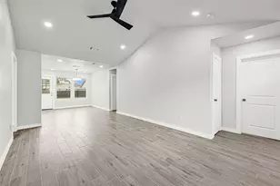 10003 Valley Wind Dr, Houston, TX 77078 - Photo 6