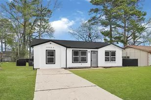 10003 Valley Wind Dr, Houston, TX 77078 - Photo 2