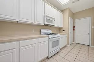 169 Musewood Ct, The Woodlands, TX 77382 - Photo 14