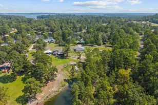 143 Whispering Pines, Burkeville, TX 75932 - Photo 4