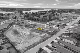 15022 Sorrento Bay Ct, Willis, TX 77318 - Photo 26