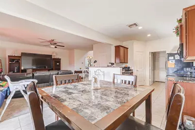 9411 Opal Gates Drive, Rosharon, TX 77583 - Photo 8