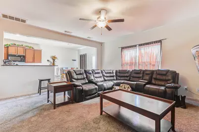 9411 Opal Gates Drive, Rosharon, TX 77583 - Photo 4