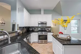 18310 Cobblestone Dr, Cypress, TX 77429 - Photo 10