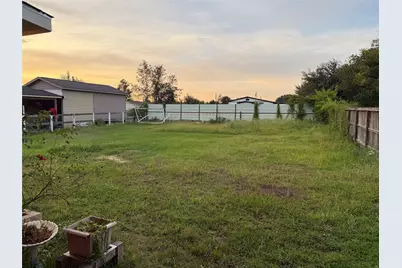 2307 County Road 3545, Cleveland, TX 77327 - Photo 24