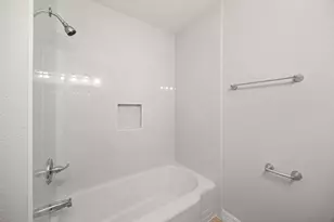 6619 Maybank Dr, Houston, TX 77055 - Photo 20