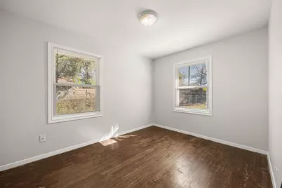 6619 Maybank Drive, Houston, TX 77055 - Photo 14