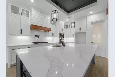 3081 Coastal Dr, Dayton, TX 77535 - Photo 8