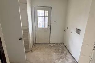 7706 Braesview Ln, Houston, TX 77071 - Photo 10