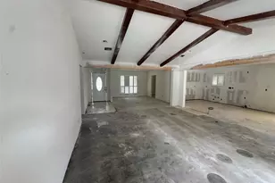 7706 Braesview Ln, Houston, TX 77071 - Photo 8