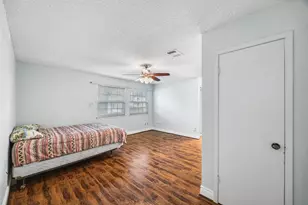 7211 Sandswept Ln, Houston, TX 77086 - Photo 4