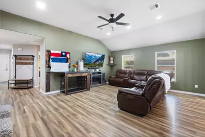 13184 Lake Breeze Lane, Willis, TX 77318 - Photo 14