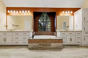 13903 Wilde Forest Ct, Sugar Land, TX 77498 - Photo 16