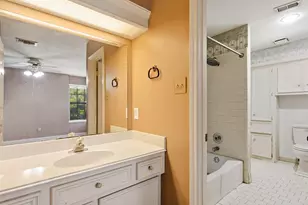 13903 Wilde Forest Ct, Sugar Land, TX 77498 - Photo 26