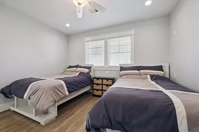 2012 Laguna Harbor Cove Boulevard, Port Bolivar, TX 77650 - Photo 32