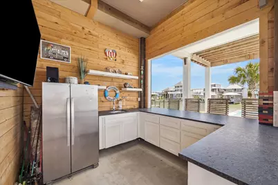 2012 Laguna Harbor Cove Boulevard, Port Bolivar, TX 77650 - Photo 38