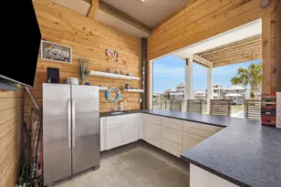 2012 Laguna Harbor Cove Blvd, Port Bolivar, TX 77650 - Photo 38