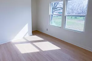 1207 W 9th St, Freeport, TX 77541 - Photo 24