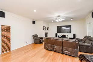 5931 Turtle Beach Ln, Houston, TX 77036 - Photo 12