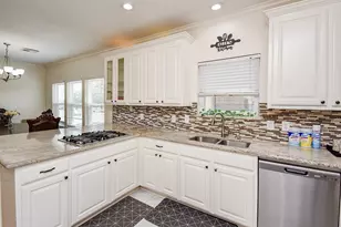 5931 Turtle Beach Ln, Houston, TX 77036 - Photo 18