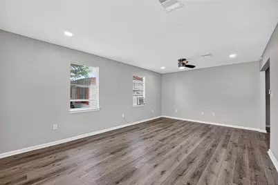 3408 Palm Avenue, Texas City, TX 77590 - Photo 8