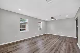 3408 Palm Ave, Texas City, TX 77590 - Photo 8